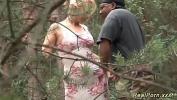 Download Vidio Bokep interracial voyeur sex with hot german Milf in the woods terbaru 2022