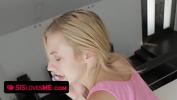 Video Bokep HD Pov teen stepsister masturbates and gets a bigcock cum facial gratis