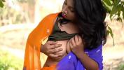 Bokep Full Desi seducing in saree gratis