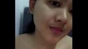 Nonton bokep HD skandal siska kirim video remas remas toket ke pacar mp4