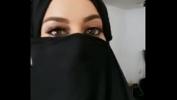 Video Bokep HD Arab Woman showing her big boobs 2019