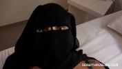 Bokep Seks Czech Muslim whore was surprised when her husband woke her up period This niqab girl immediately showed her pussy and his cock was hard at once period He fucked her hard and ejaculated at her niqab terbaru