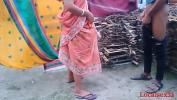 Nonton video bokep HD Indian Saree Bhabi outdoor fuck online