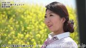 Download video Bokep お見合い結婚まで男を知らなかったという藤咲香穂さん36歳。しかも7歳年上の旦那様が風俗遊びで培った事を色々教え込まれてしまい香穂さんもすっかりスケべの仲間入り。 gratis