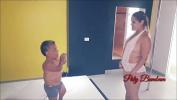 Video Bokep HD Sou uma filha da puta casei com anao gratis