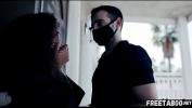 Video Bokep Terbaru Cheating Wife Fucks The Delivery Guy 3gp