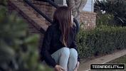 Video Bokep HD TEENFIDELITY Madi Meadows Bound and Fucked Deep gratis