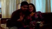 Nonton video bokep HD Pakisthani hot couple fuck on sofa hot