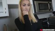 Nonton Bokep Sierra Nicole is a horny hottie chick craving for large dick 2019