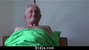 Nonton Bokep Online Sick grandpa gets a fucking treatment from his young busty nurse terbaik