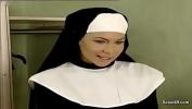 Nonton video bokep HD Prister fickt Klosterschuelerin in den Arsch mp4