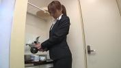 Download Video Bokep Japanese office girl Satomi Suzuki is always interested in a fast threesome terbaru 2023