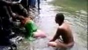 Bokep Full Indian people bathing in a river 2022