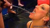 Nonton Bokep Blonde gets cumshot directly into the mouth