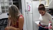 Bokep Hot gostosa pulando carnaval com amiga no pau de um amigo terbaru