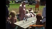 Video Bokep REAL home movies of a PUBLIC Park FUCK Party 3gp