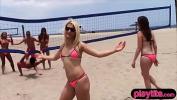 Nonton video bokep HD Dudes picking up and fuck three teens on the beach online