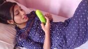 Film Bokep Husband licking Urfis pussy and fucking her with cucumber in Hindi 3gp online