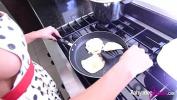 Xxx Bokep Hot Sexy Rahyndee James Heats Up the Kitchen 2019