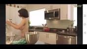 Bokep Full Young brunette in the kitchen gratis