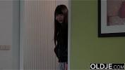 Video Bokep Hot NEW OLD YOUNG Innocent Teen fucked in her mouth and pussy by old man 3gp