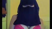Vidio Bokep Sexy Saudi Arabian girl twerking with veil on terbaru 2023