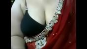 Bokep Video Indian wife on wet Saree cam gratis