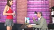 Video Bokep Tricky Old Teacher This student gets good grades terbaik