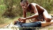 Download video Bokep HD Negrita de Africa se folla a Kevin white en el bosque online