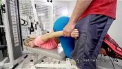 Video Bokep HD Blonde spinner banged in home gym hot
