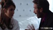 Video Bokep HD Virgin Daughter Paige Owens Gets Detailed Guidance From Her Dad hot